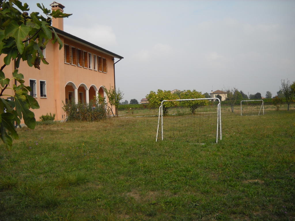Agriturismo Campi Di Grano Roncade Exterior photo